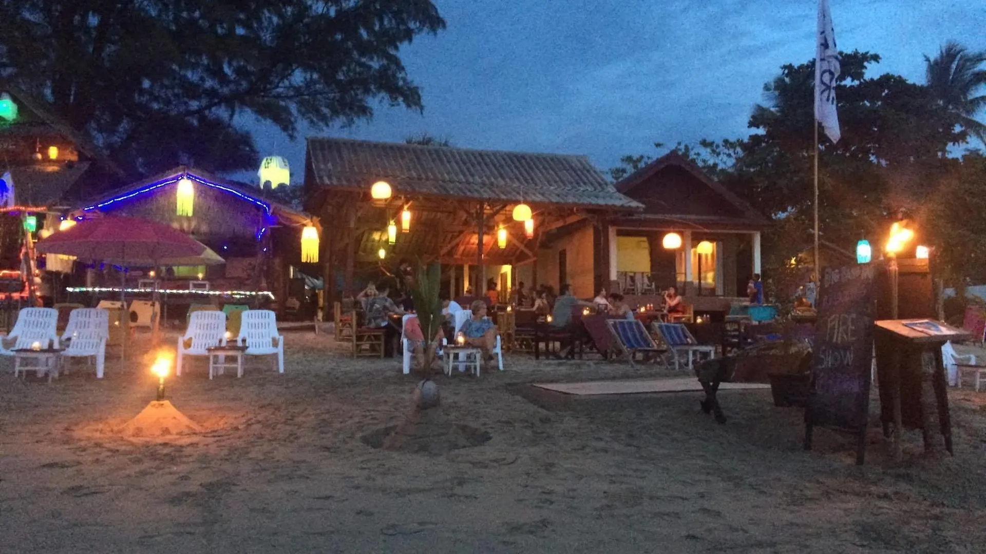 Lanta Paragon Bungalow Ko Lanta 3*,  Thailand
